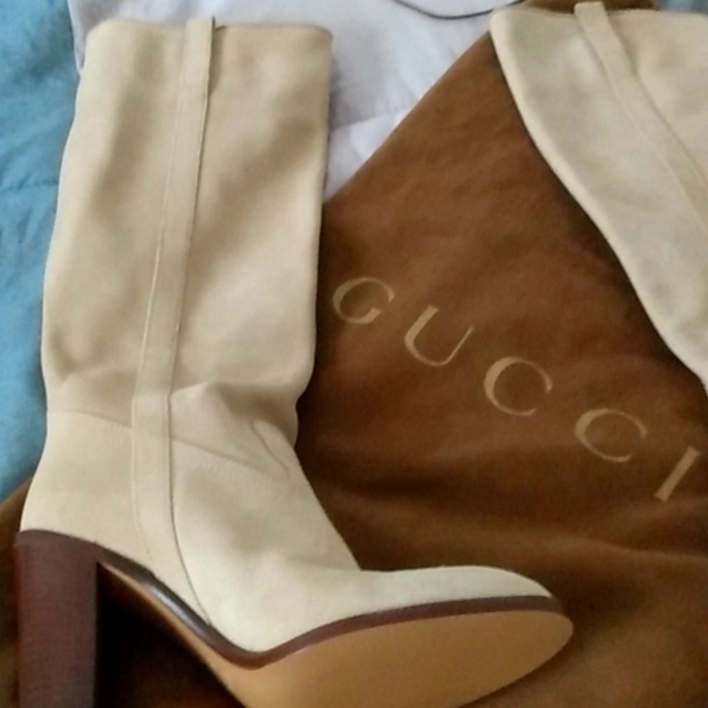 Gucci sued knee boots